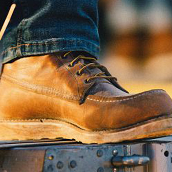 Men's working boots